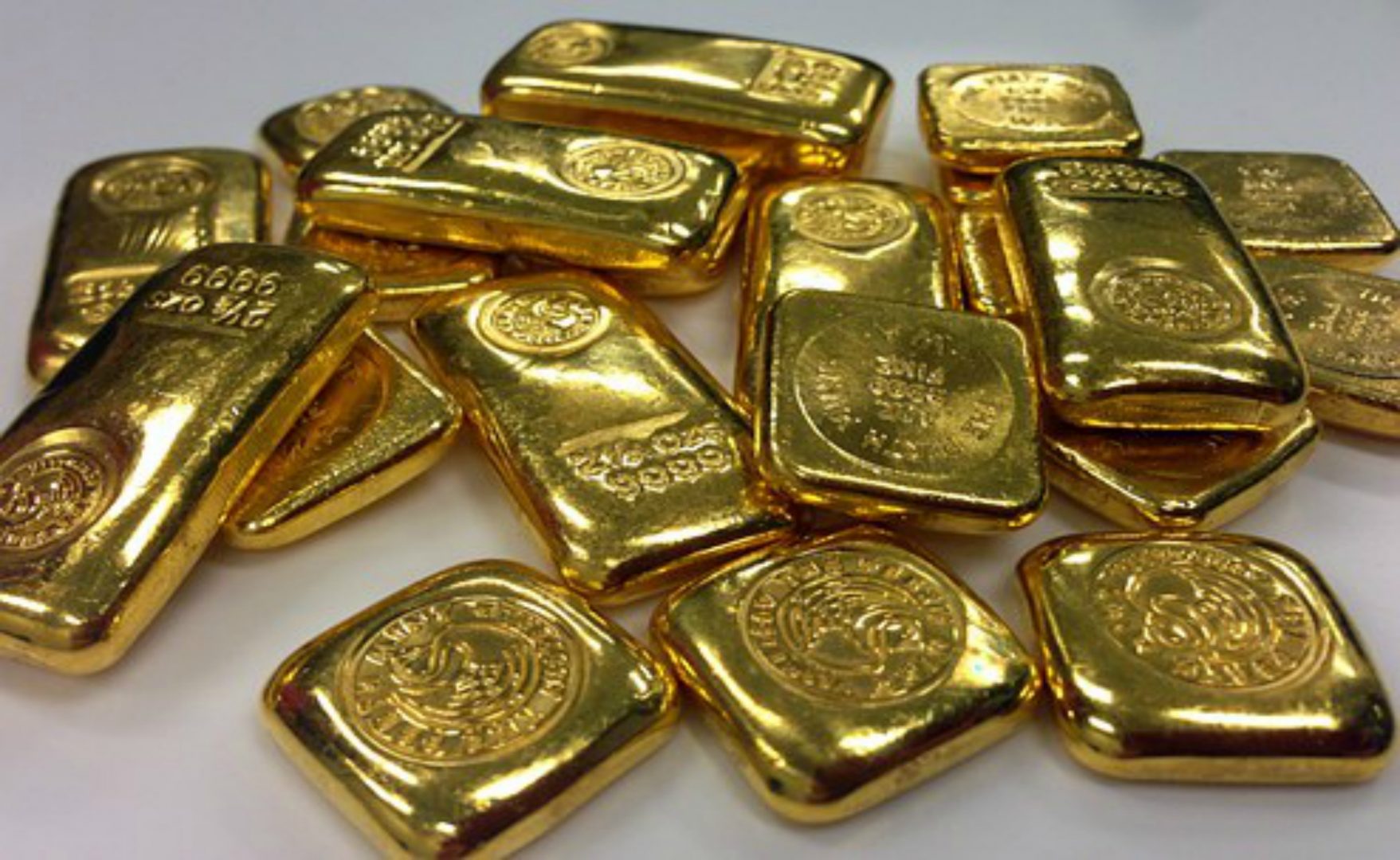 Vàng Thế Giới Suy Yếu Khi Đồng USD Lên Cao Nhất Từ Tháng 12/2018