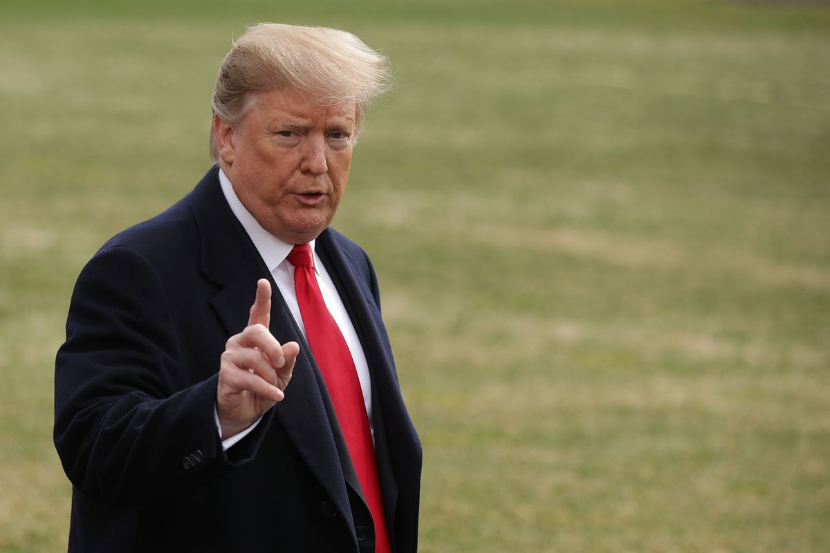 Ông Trump: Hàng Rào Thuế Quan Sẽ Được Giữ Nguyên Cho Tới Khi Trung Quốc Tuân Thủ Theo Thỏa Thuận