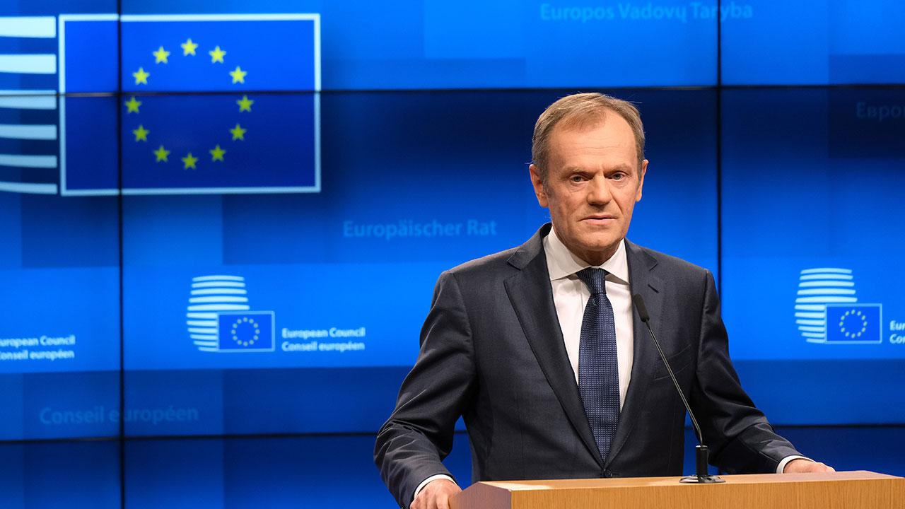 EU Đẩy Anh Tới Bờ Vực Brexit Không Thỏa Thuận