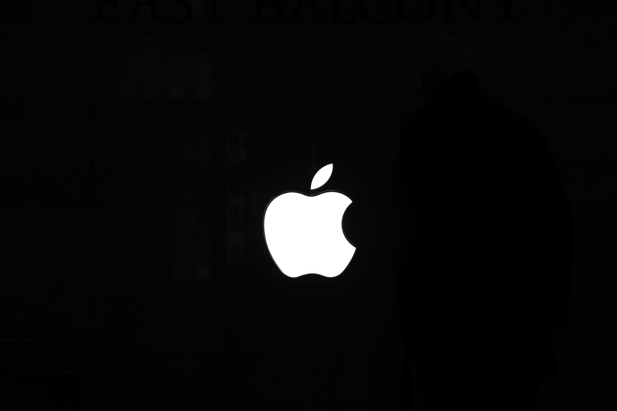 Hậu Công Bố Báo Cáo Hàng Quý: Nhận Định Của Phố Wall Về Cổ Phiếu Apple (AAPL)