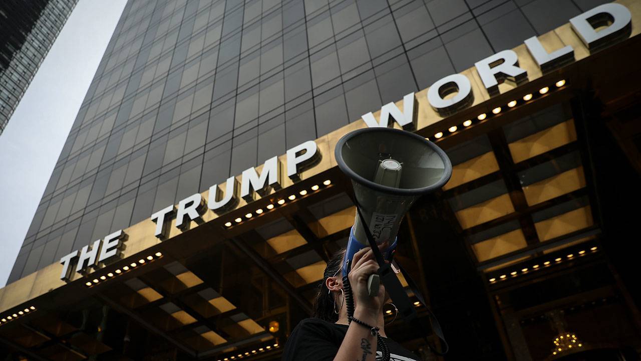 Tháp Trump World Tower Được Nhiều Nước Quan Tâm Hơn