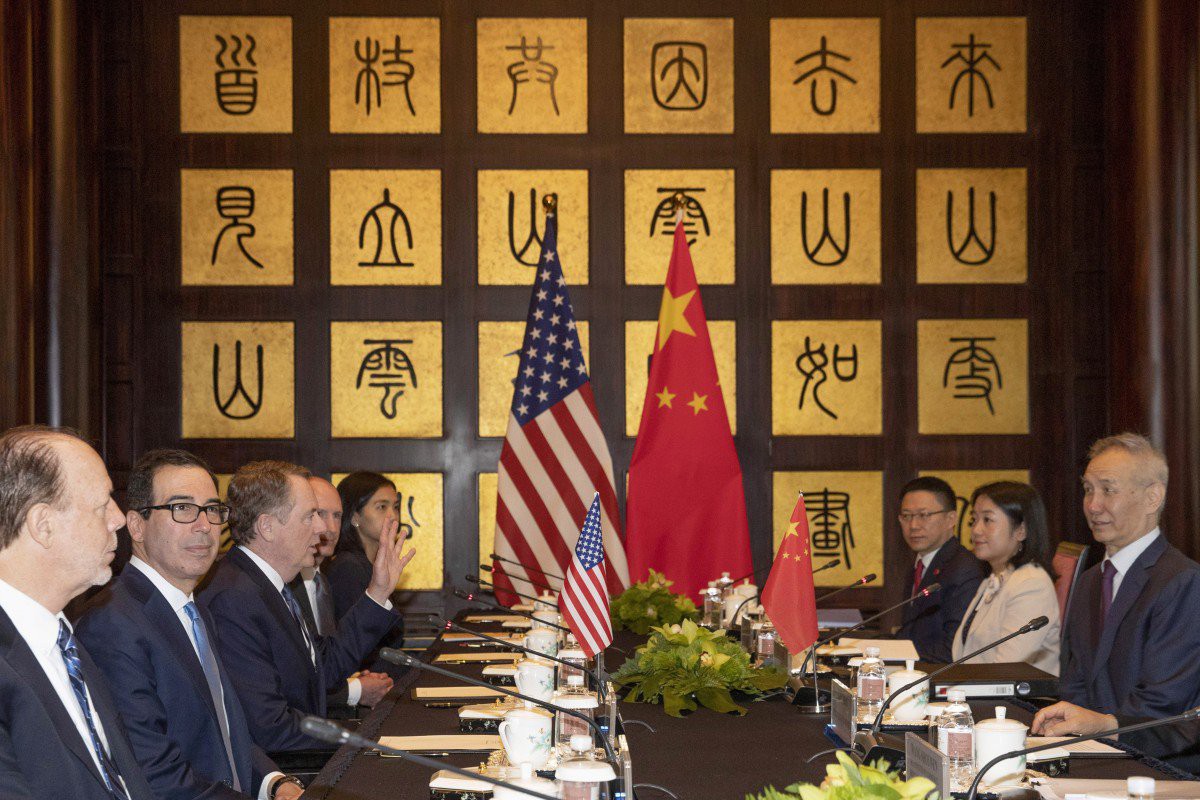 Doanh Nghiệp Mỹ Cảnh Báo Trump Về Đòn Thuế Với Trung Quốc