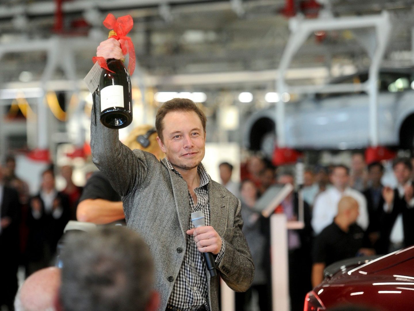 Lý Do Elon Musk Nói 'Kỳ Nghỉ Sẽ Giết Chết Bạn'