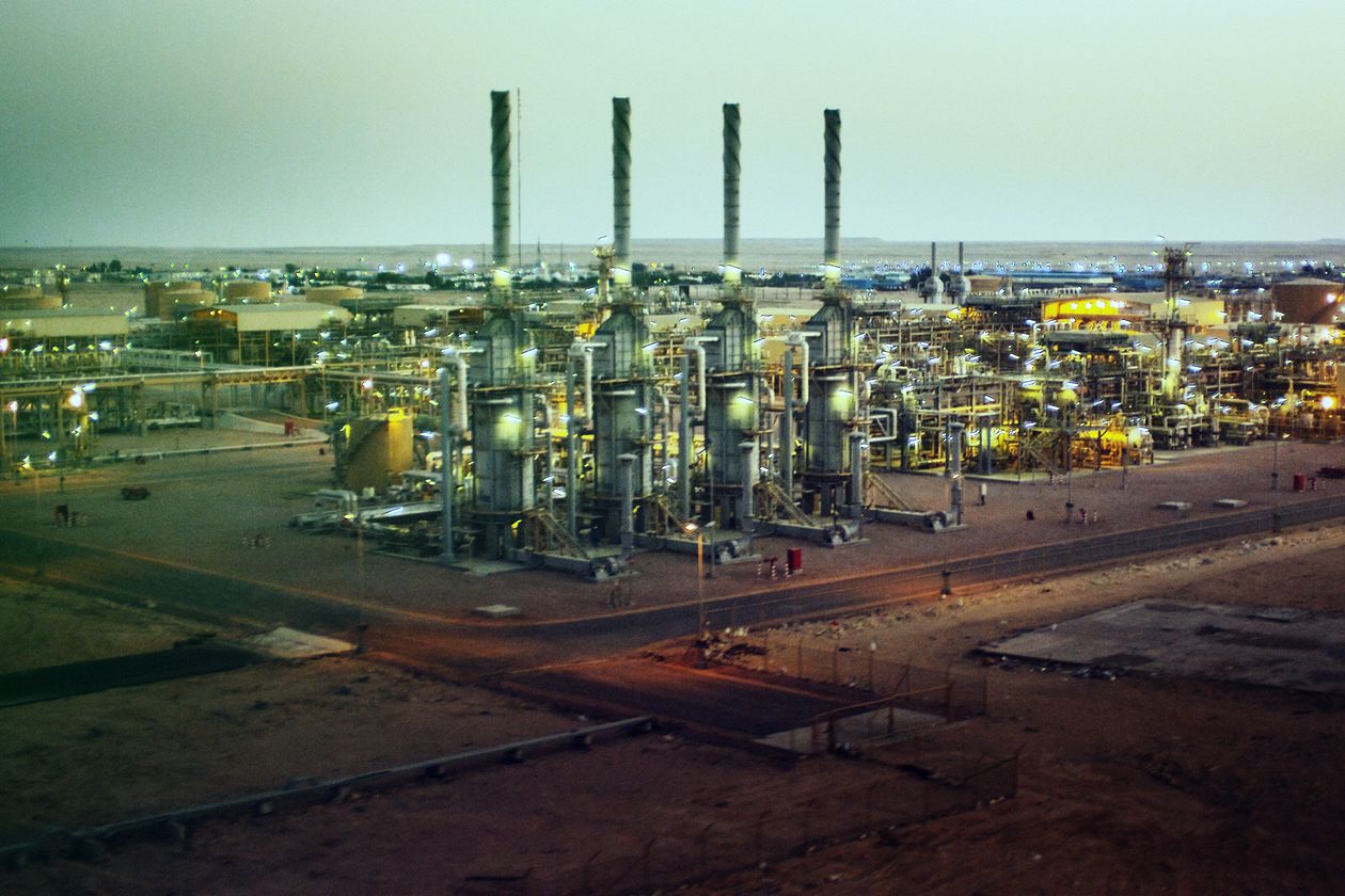 Dầu Khởi Sắc Khi Nhà Đầu Tư Cân Nhắc Đến Động Thái Tiếp Theo Của OPEC+