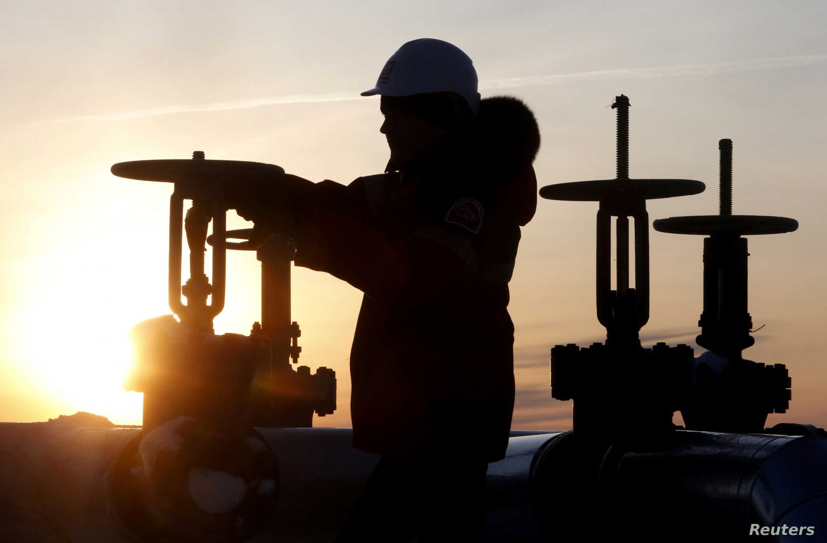 Giá Dầu Tăng Với Khả Năng Sẽ Có Liên Minh Giữa Mỹ Và Saudi Arabia