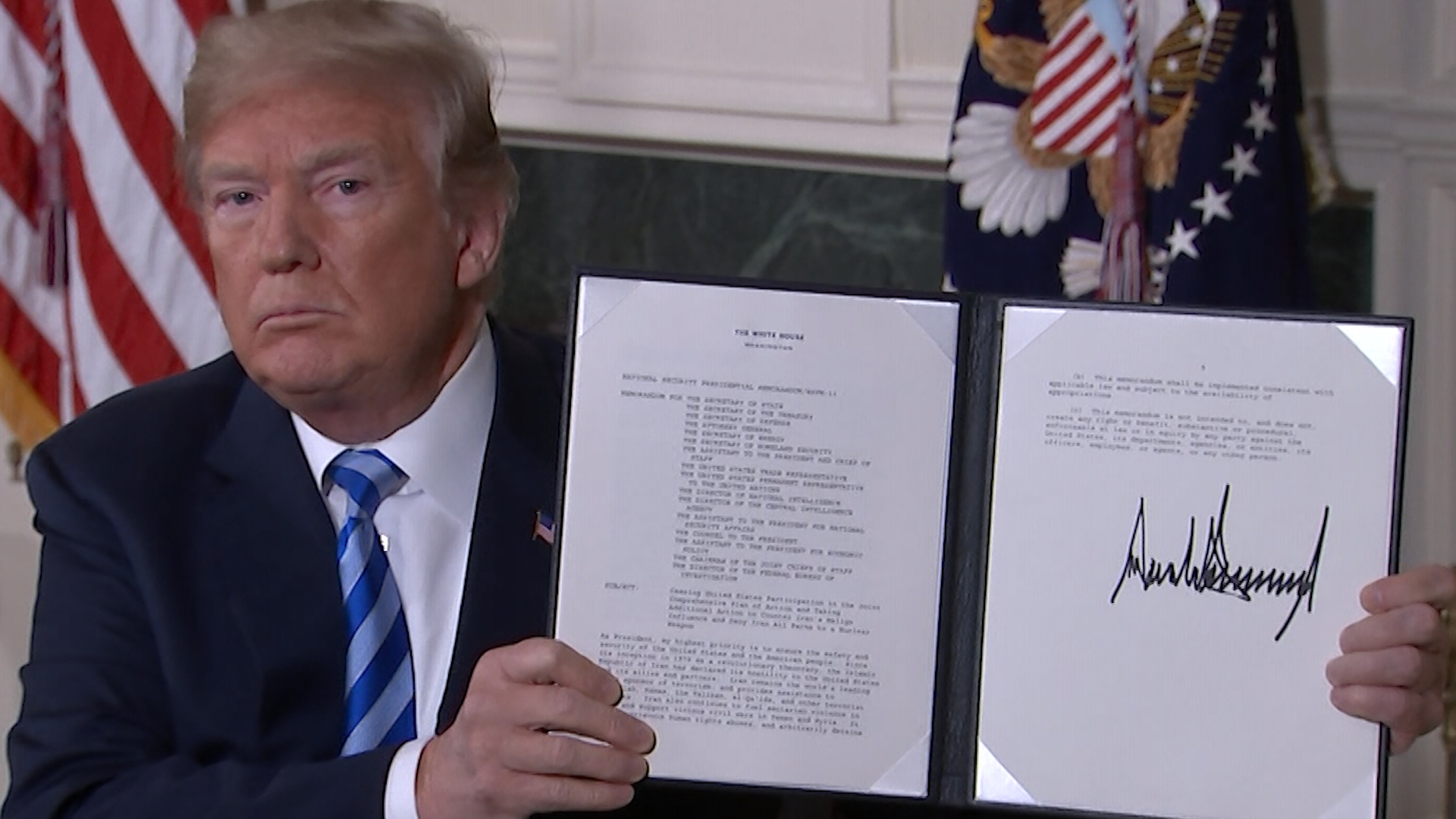 Quan chức Mỹ: Ông Trump Đang Chuẩn Bị Các Sắc Lệnh Về Trung Quốc Và Sản Xuất
