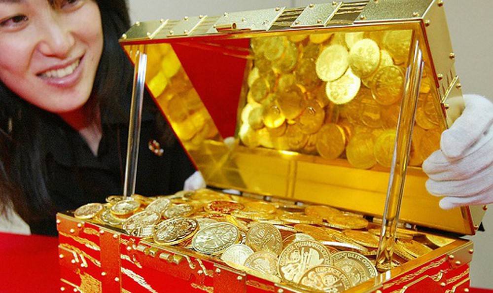 Vàng Thế Giới Đảo Chiều Suy Yếu Khi Chứng Khoán Toàn Cầu Khởi Sắc