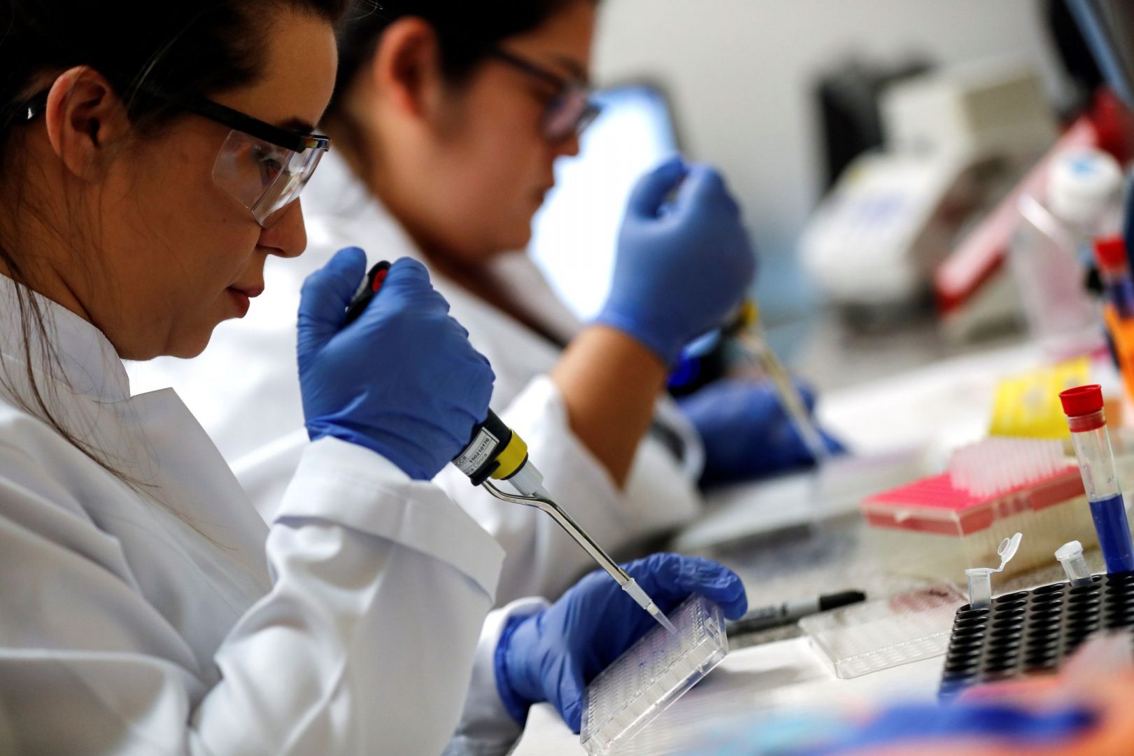 Đầu Năm Sau, Nhân Loại Có Vaccine Ngừa Covid-19