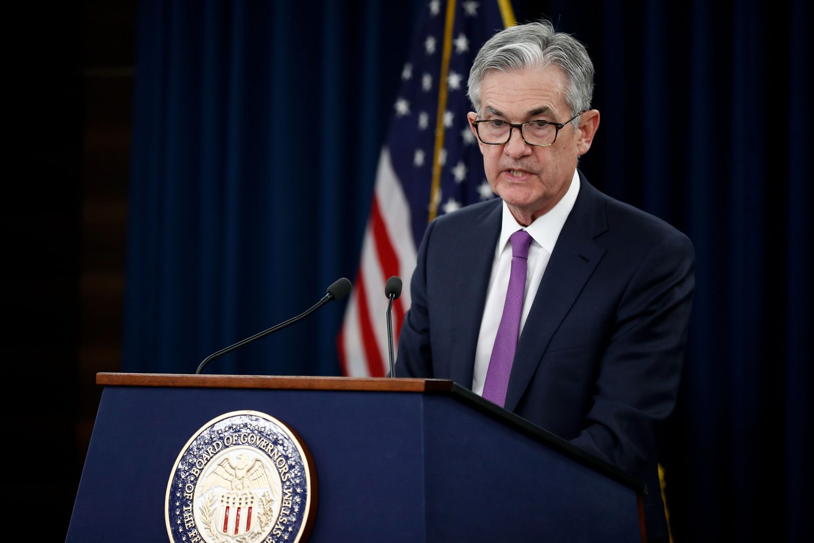 Fed Chưa Tính Tới Chính Sách Lãi Suất Âm