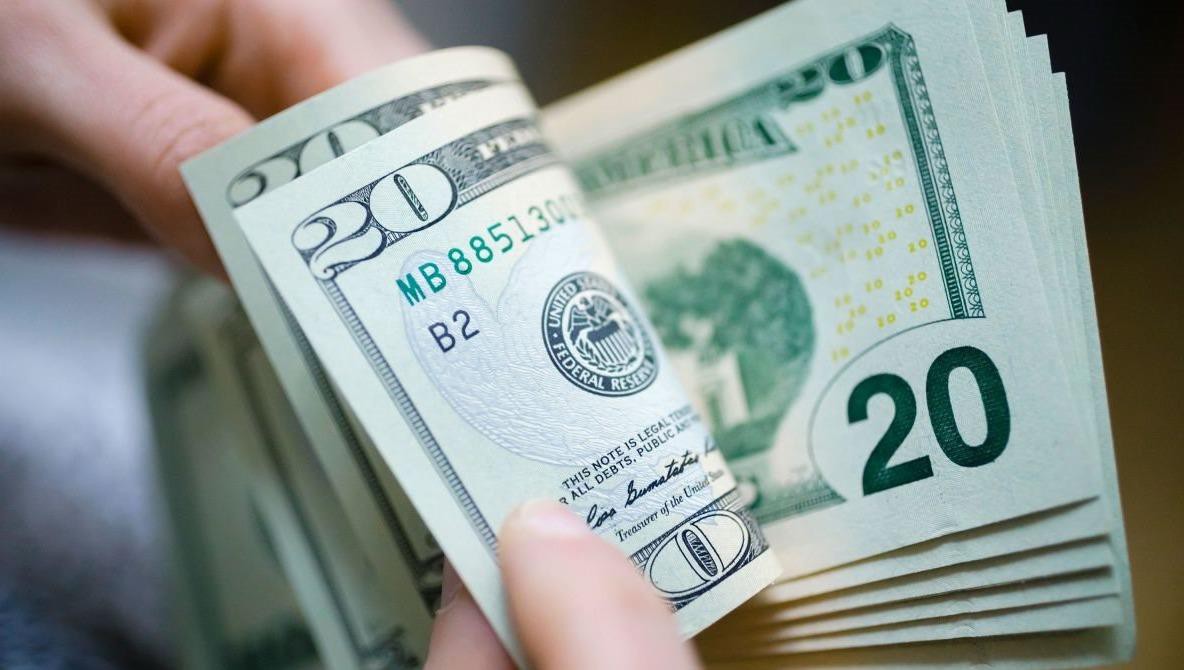 USD Sụt Giảm Có Thể Là Dấu Hiệu Nguy Hiểm