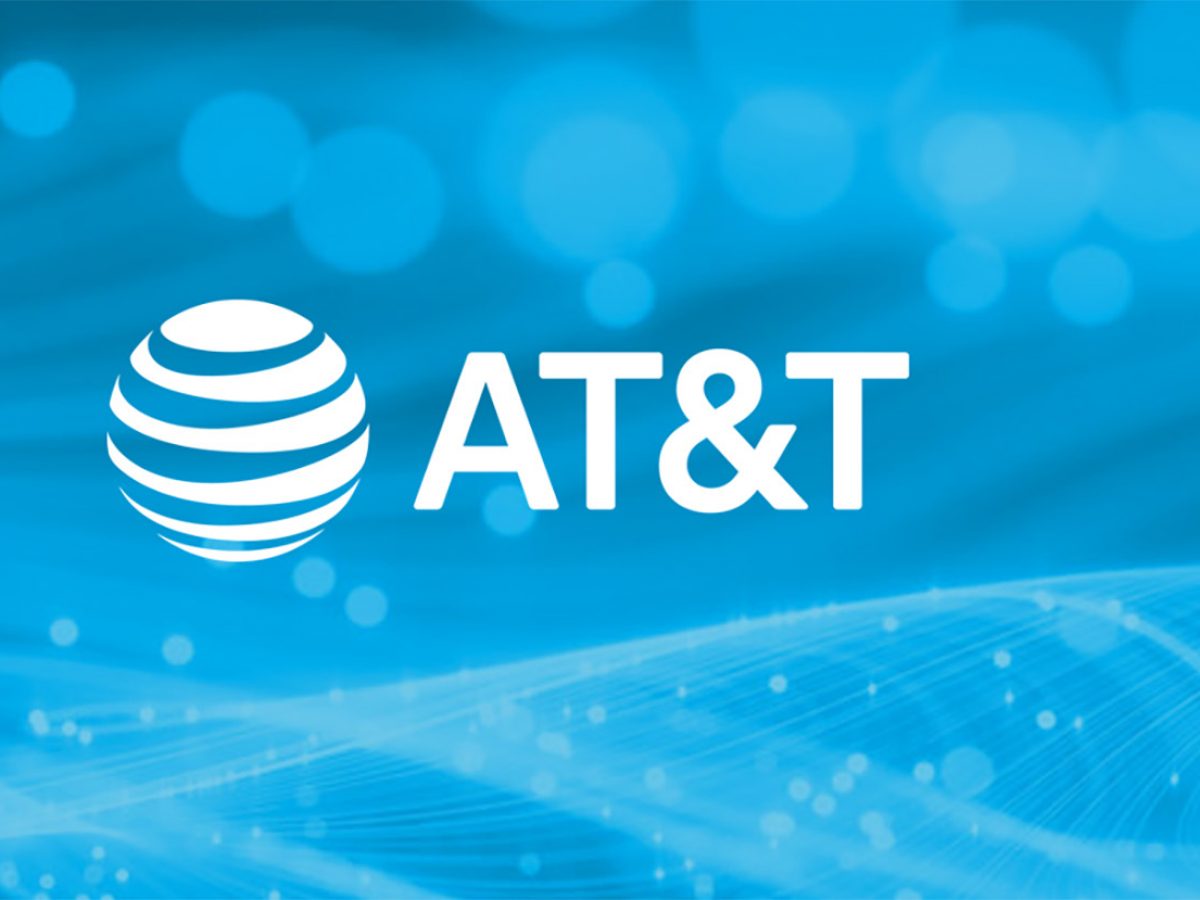 Đừng Bỏ Rơi Cổ Phiếu AT&T Trong Quá Trình Tái Cấu Trúc