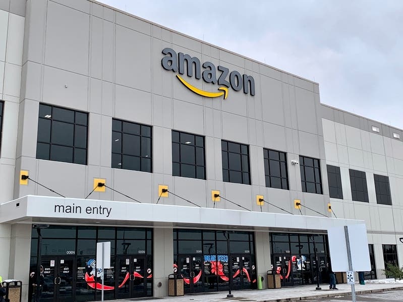 Có Nên Mua Cổ Phiếu Amazon (AMZN) Vào Tháng Bảy?