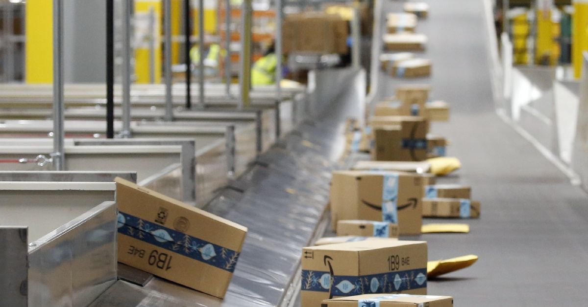 Tác Động Của Prime Day Từ Góc Độ Công Ty Amazon Và Môi Trường