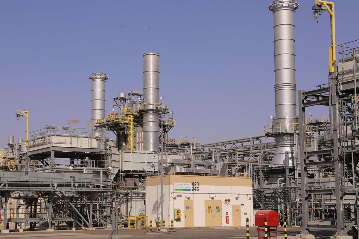Khủng Hoảng Tại OPEC+ Đẩy Giá Dầu Brent Vượt 77 USD/Thùng