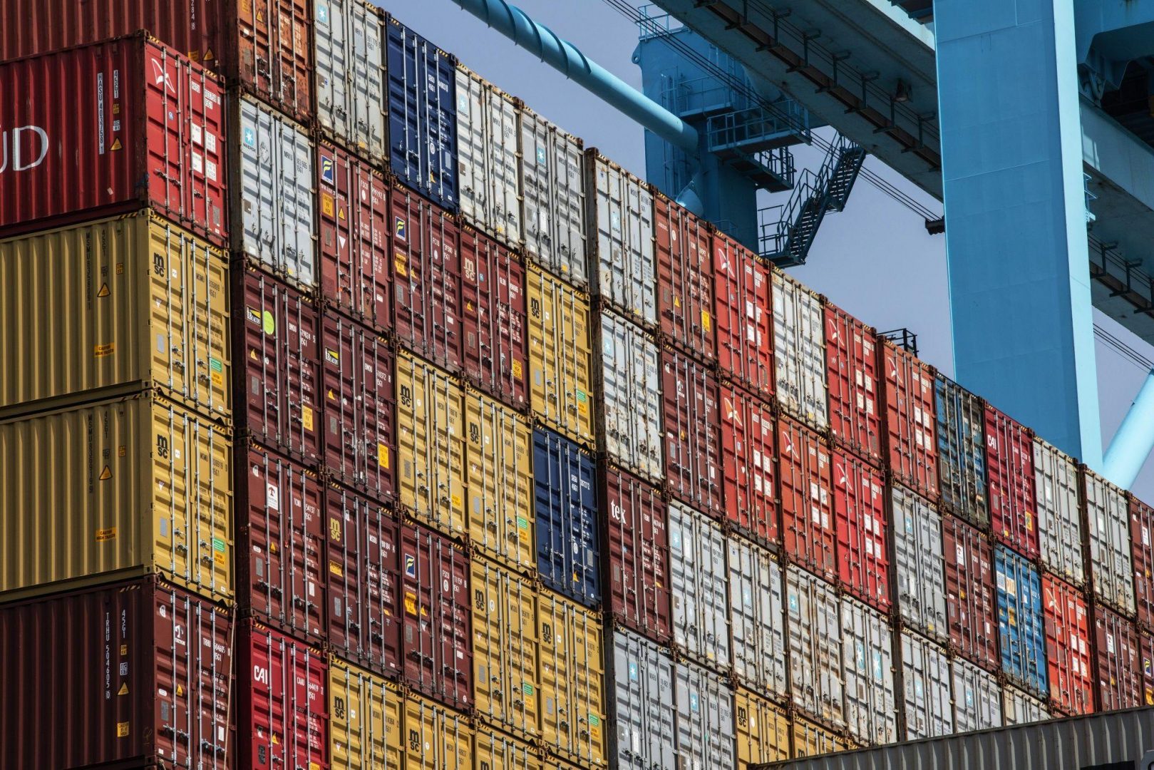 Bloomberg: Nhà Trắng Đang Cân Nhắc Về Thỏa Thuận Thương Mại Kỹ Thuật Số