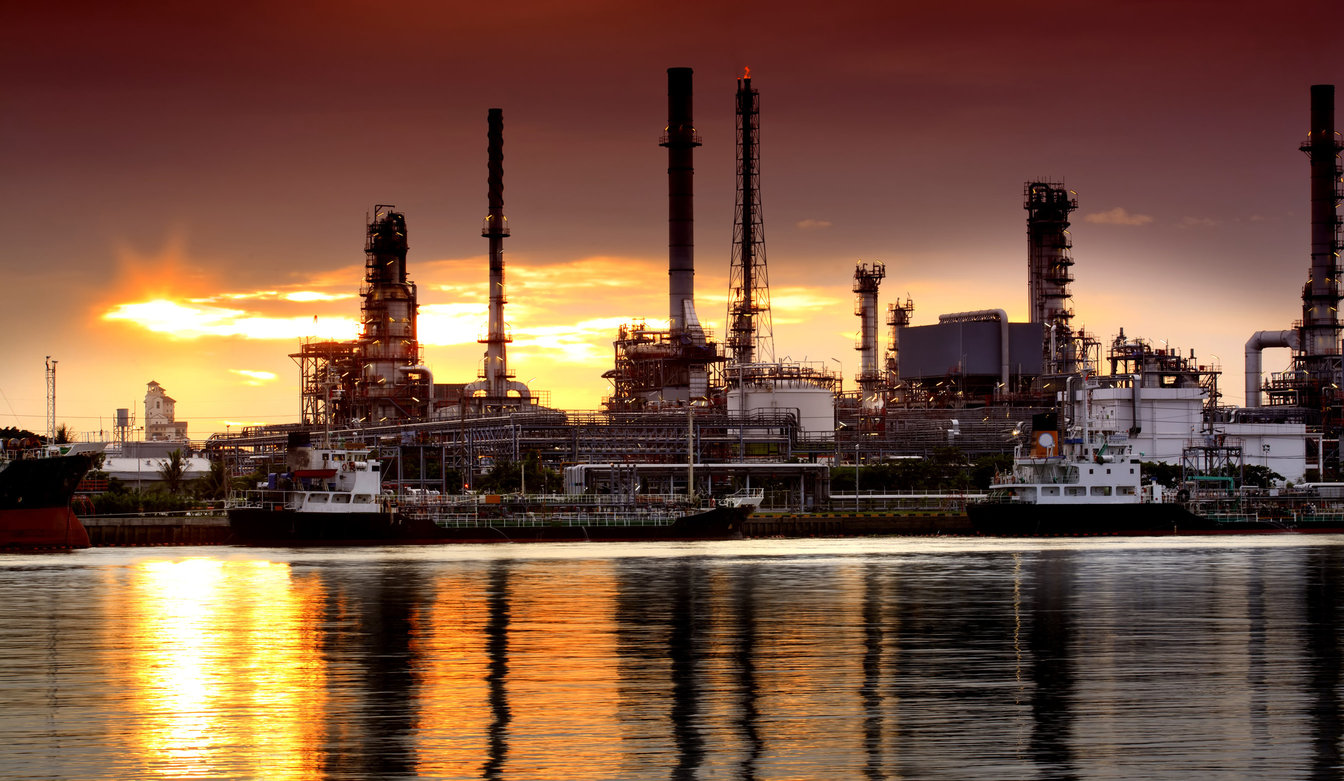Dầu Giảm Giá Sau Khi OPEC+ Đạt Được Thỏa Thuận Tăng Sản Lượng