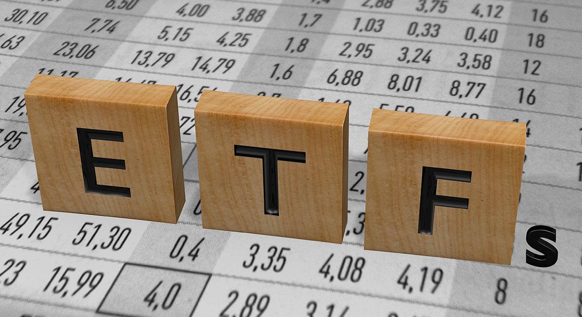 Các Lý Do Nên Và Không Nên Chọn Các Quỹ Đầu Tư ETF S&P 500