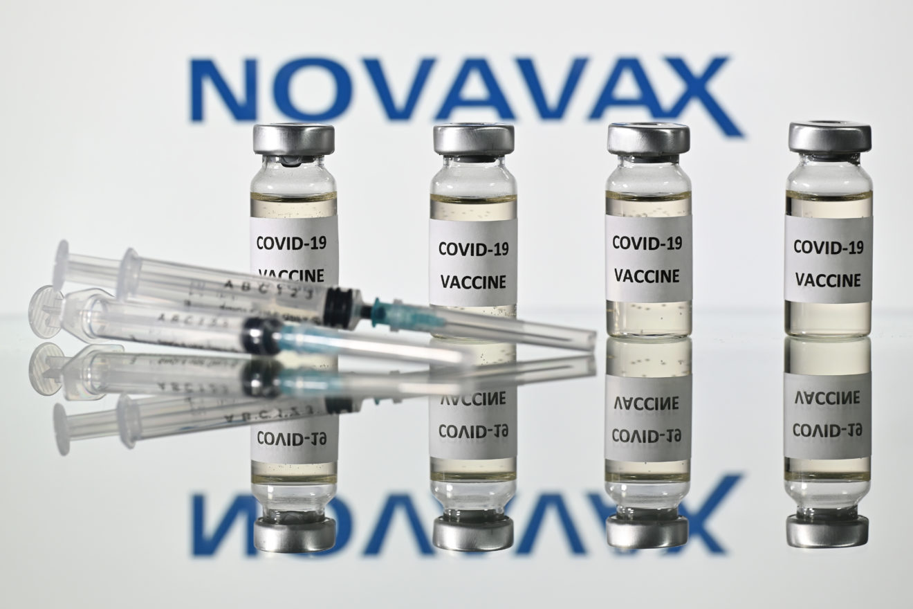 Facebook, Novavax: 2 Cổ Phiếu Đầu Tư Không Cần Suy Nghĩ