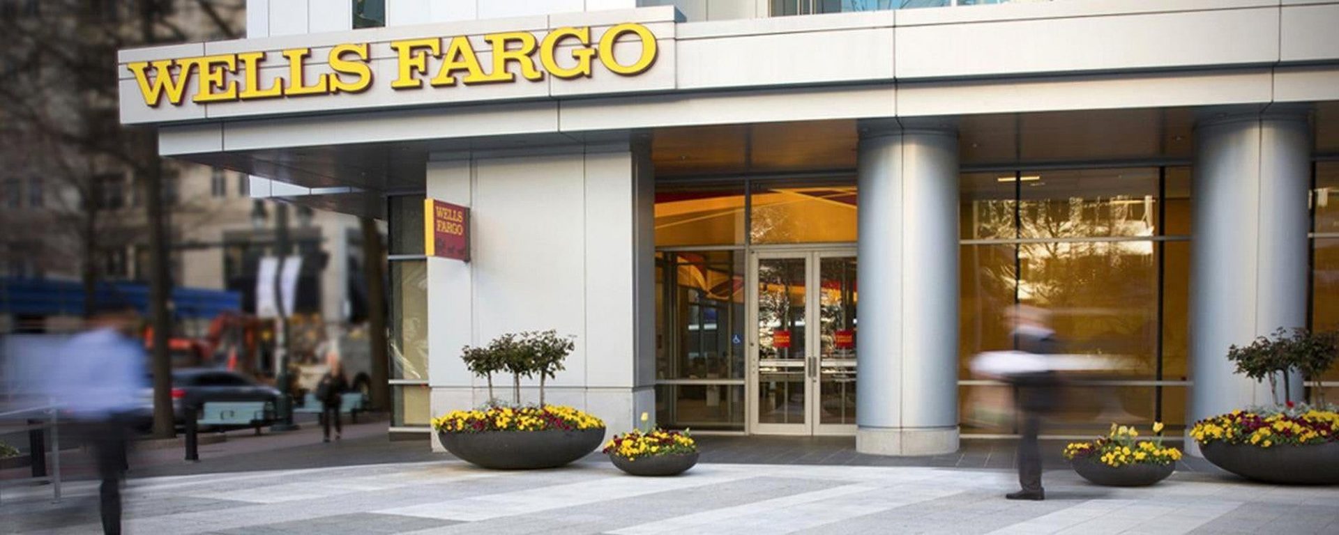 Hướng dẫn đầu tư: 3 lý do để mua Wells Fargo sau BCTC