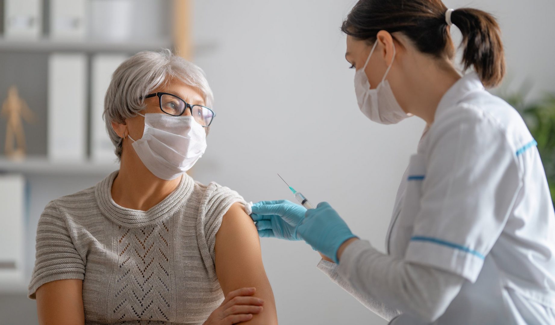 Đầu tư thông minh với Pfizer – cổ phiếu Covid hàng đầu hiện nay
