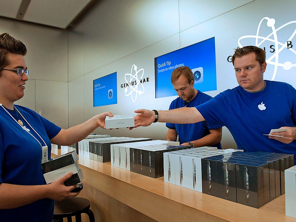 Đầu tư chứng khoán: Cổ phiếu Apple có thể tăng thêm 45% nữa không?