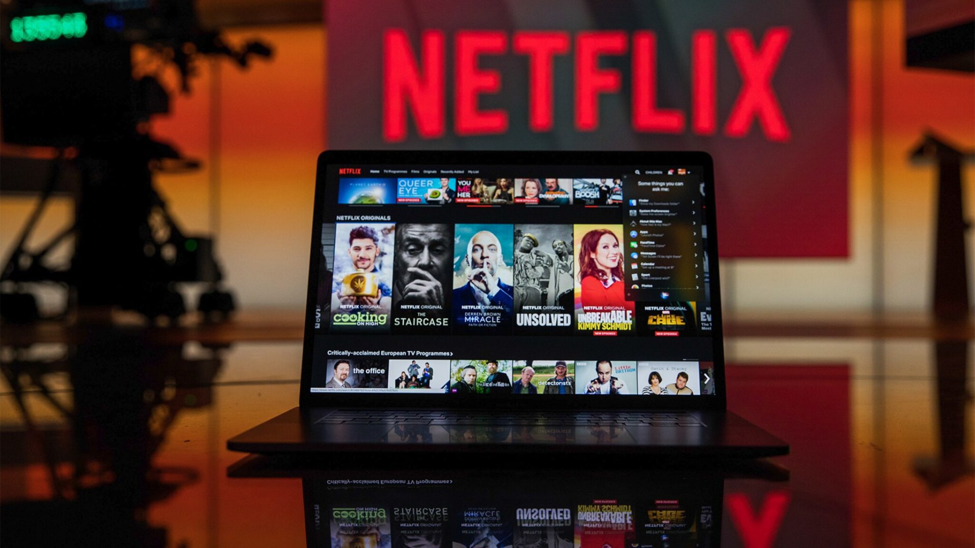 Hướng dẫn đầu tư cổ phiếu Netflix: Nên mua, bán hay giữ trong năm 2022?