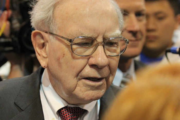 Apple: cổ phiếu con cưng của Buffett để mua và nắm giữ trong dài hạn