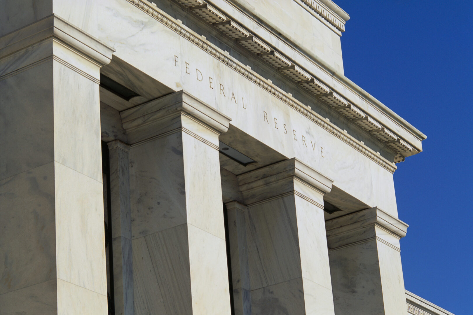 Bitcoin mất đà sau các phát ngôn từ FED