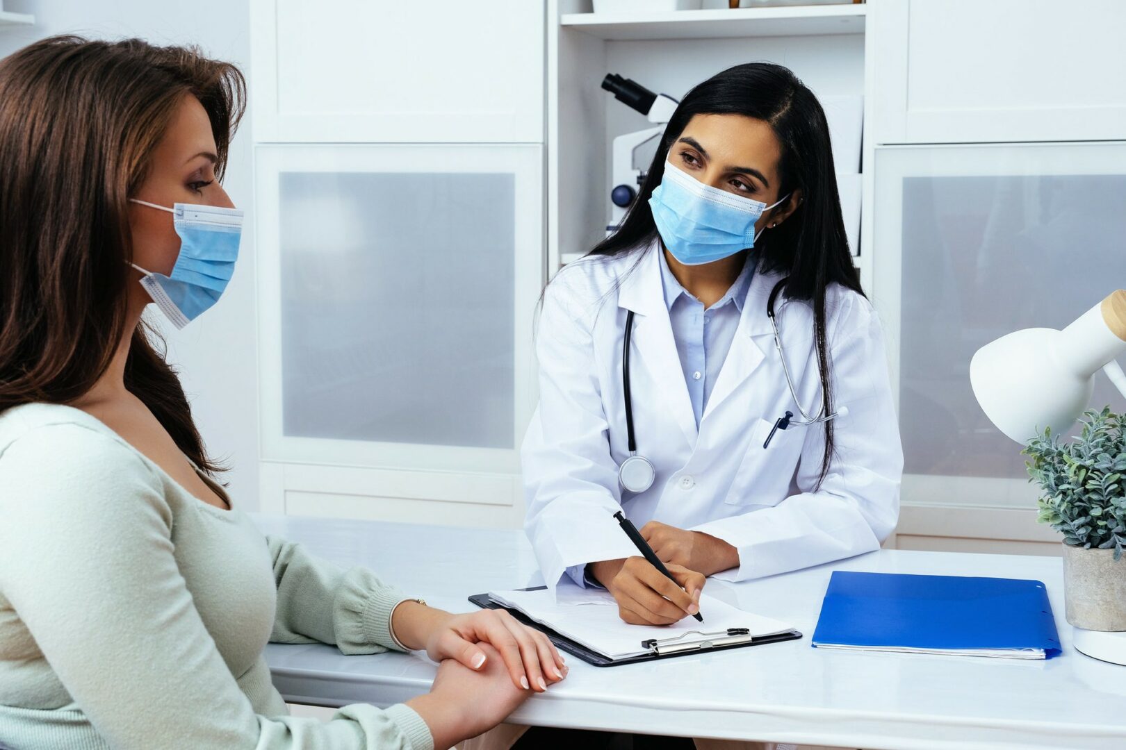 Hai mã dược hàng đầu tranh thủ mua những ngày cuối tháng 5
