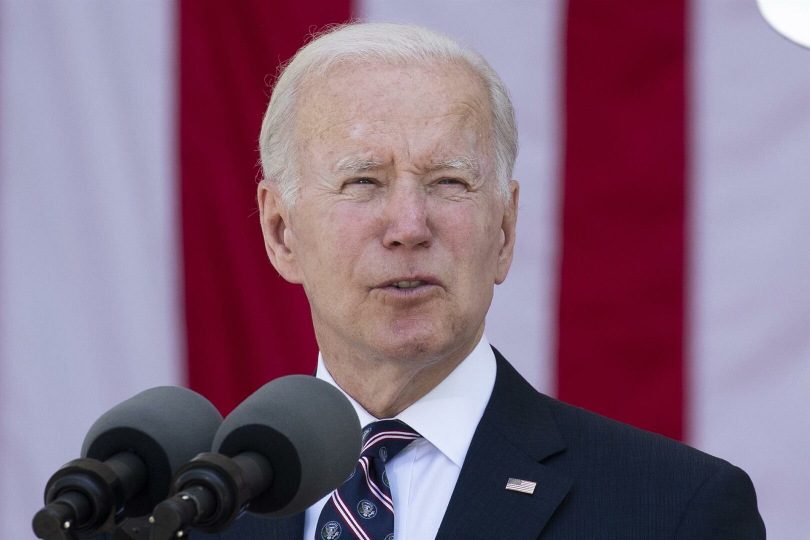 Ông Biden thông báo tin không vui đối với Ukraine