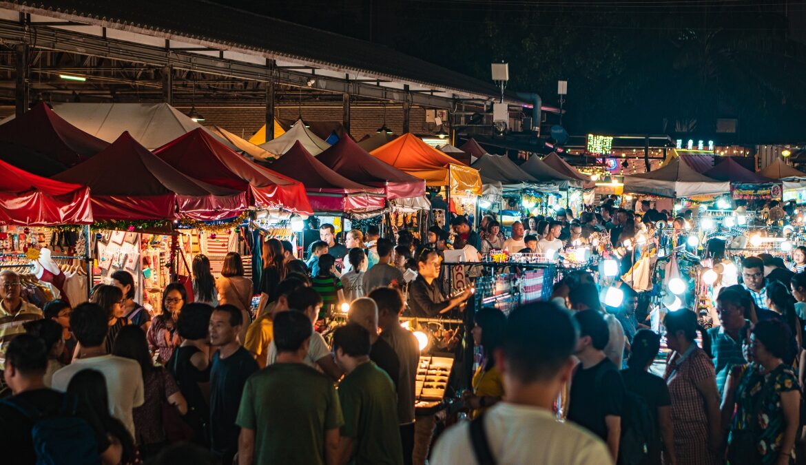 Kinh tế Đông Nam Á lao đao vì lạm phát và Trung Quốc