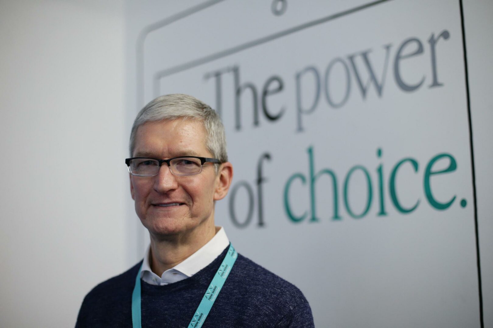 Tim Cook cảnh báo về tác hại của việc thu thập dữ liệu người dùng