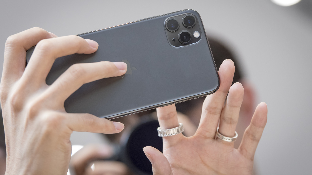 Nếu đầu tư 10.000 USD vào Apple hồi năm 2012, hôm nay bạn sẽ có 106.000 USD – liệu kết quả đó có thể lặp lại?