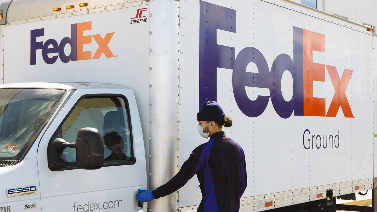 Cổ phiếu FedEx: tăng vọt vì kết quả thu nhập và báo cáo tài chính phù hợp kỳ vọng phố Wall