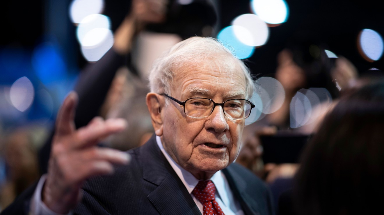 Visa, Mastercard, Chevron, J&J: 4 cổ phiếu Buffett có lịch sử giúp bạn đè bẹp lạm phát
