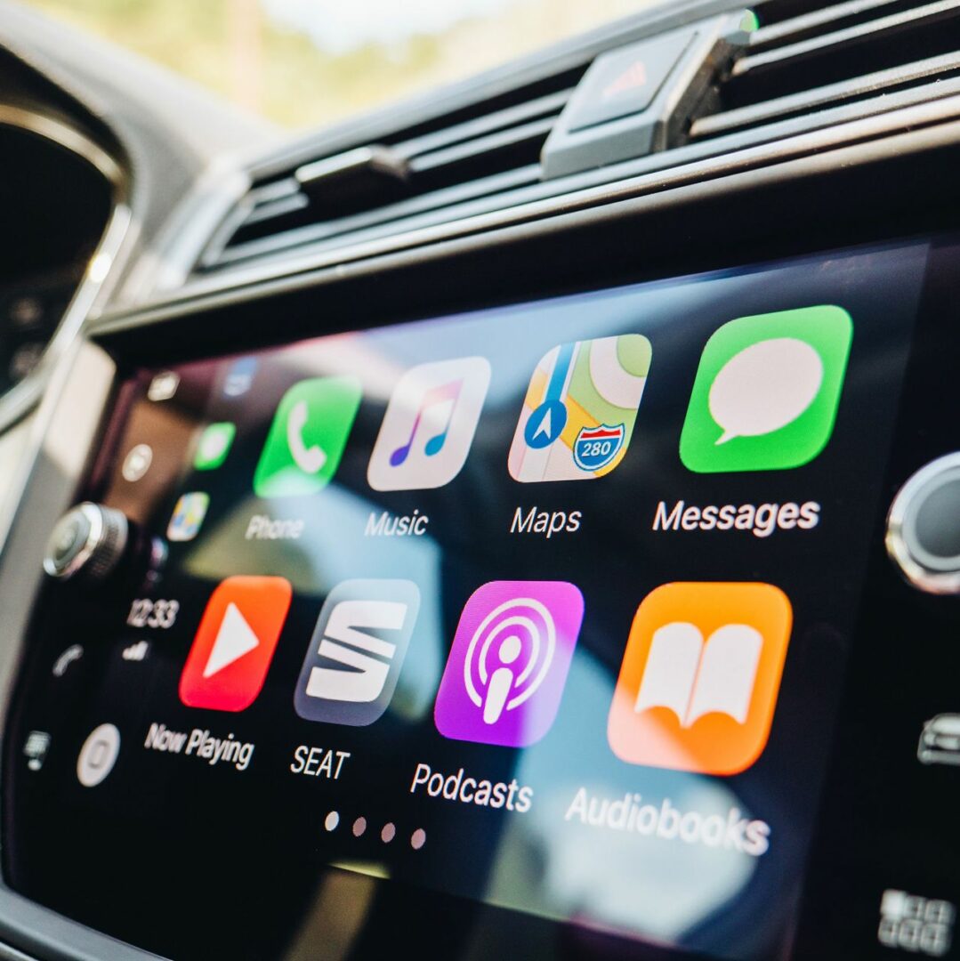 Apple Car Play mở rộng; đừng kỳ vọng một chiếc Apple Car, nhưng tiềm năng vẫn lớn