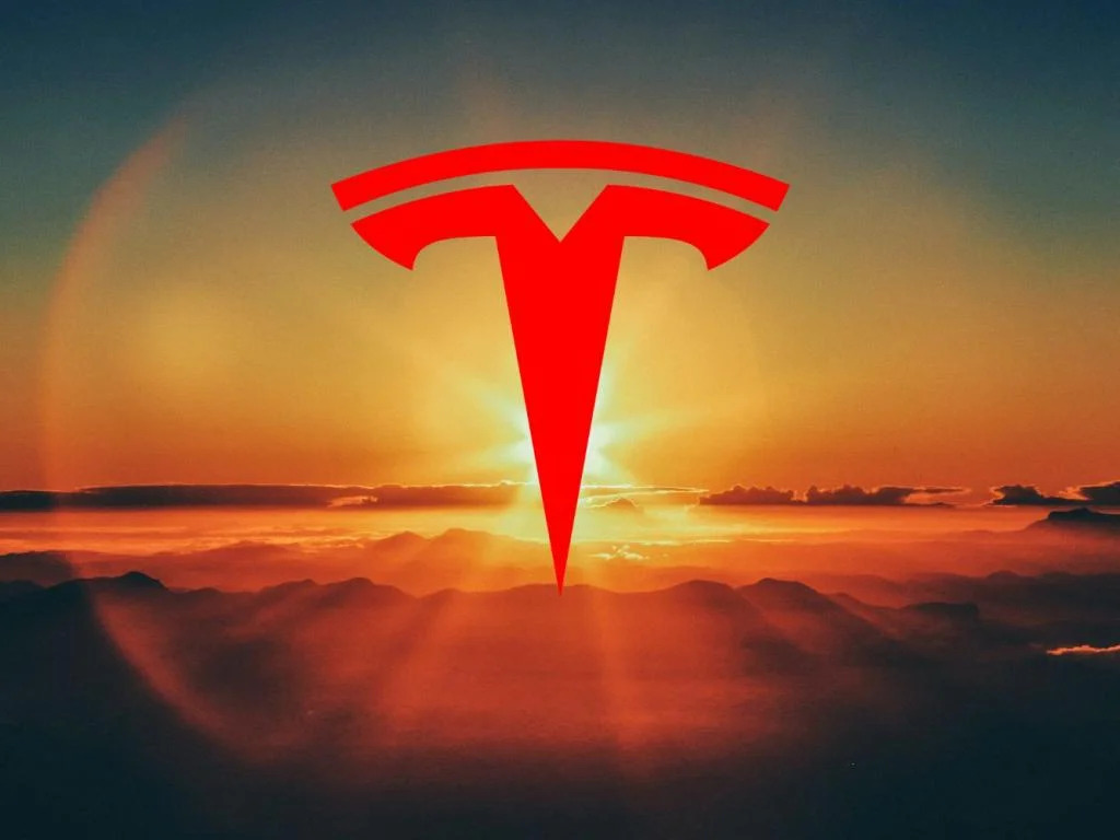 Hành trình bước lên ngôi vương xe điện của Tesla