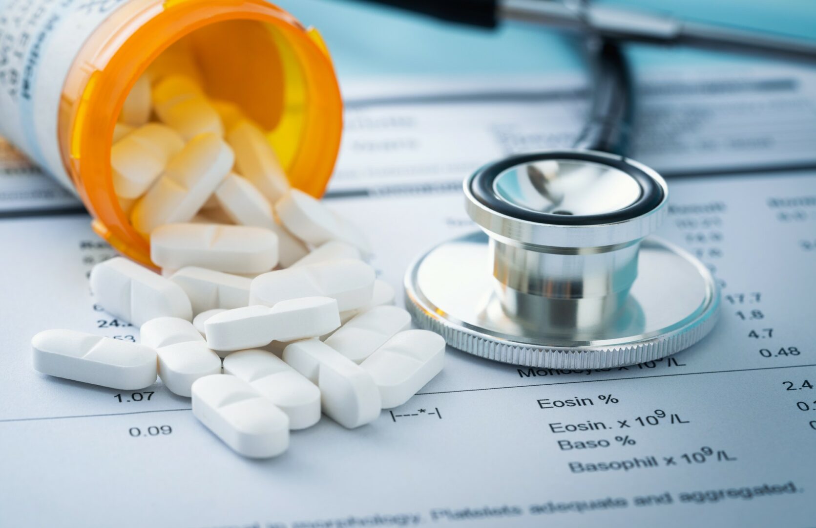 Pfizer, Merck: 2 cổ phiếu dược phẩm bạn có thể mua để trú ẩn an toàn trong thời kỳ suy thoái