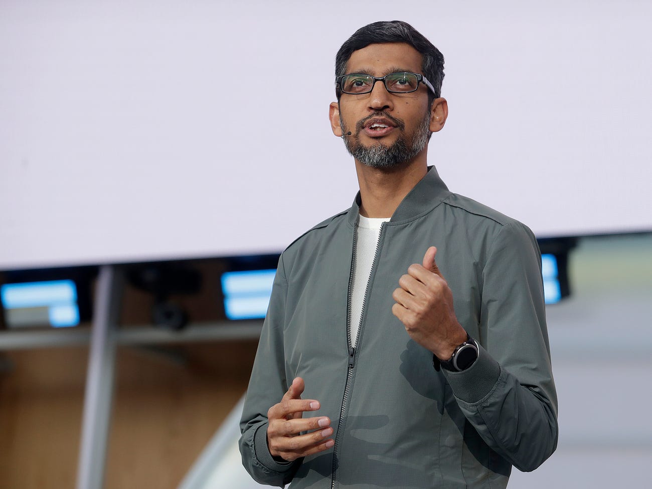 3 từ đắt giá làm nên thành công của CEO Alphabet