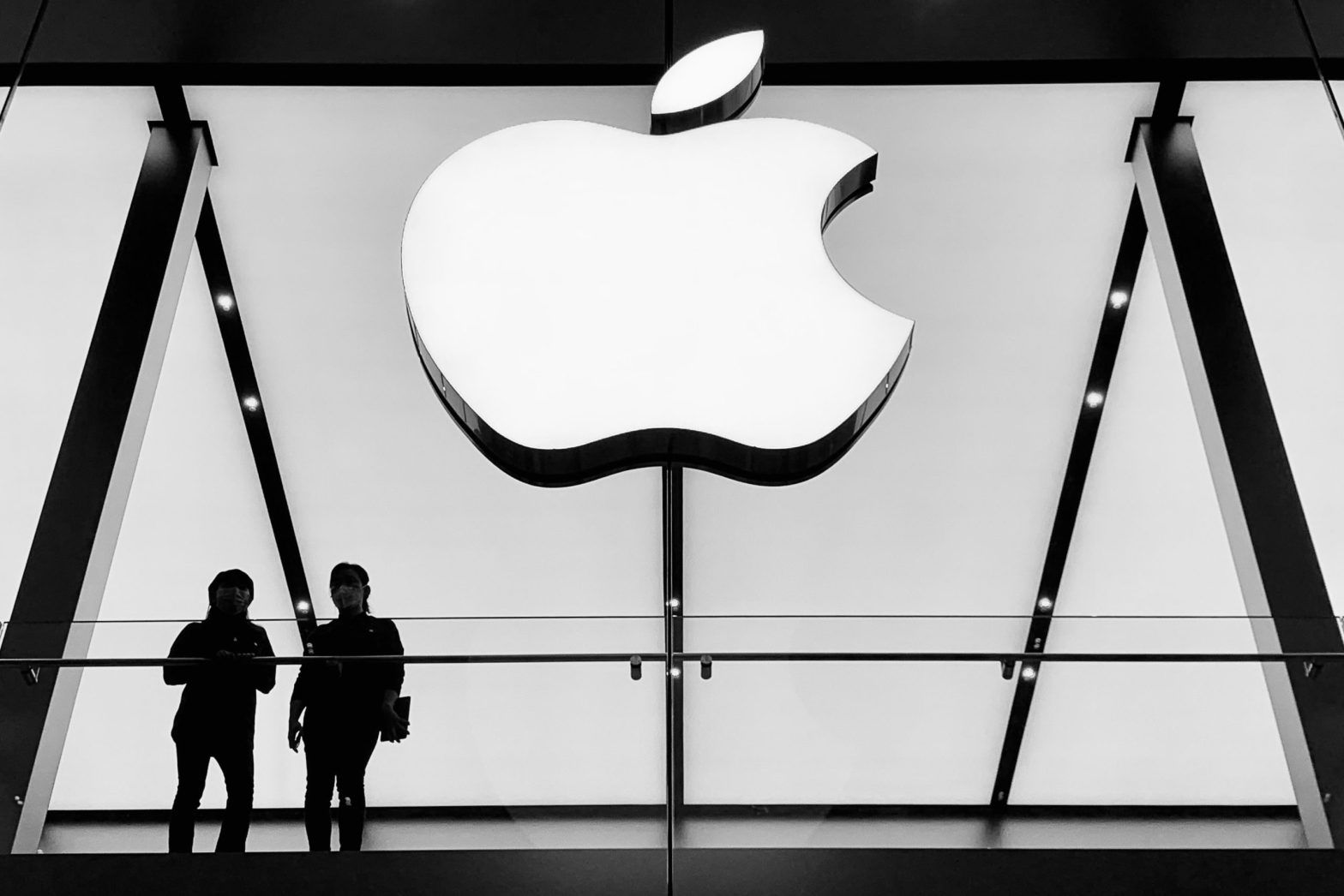 Apple BCTC: sẽ hé lộ suy nghĩ của người tiêu dùng cao cấp trước thách thức lạm phát, suy thoái
