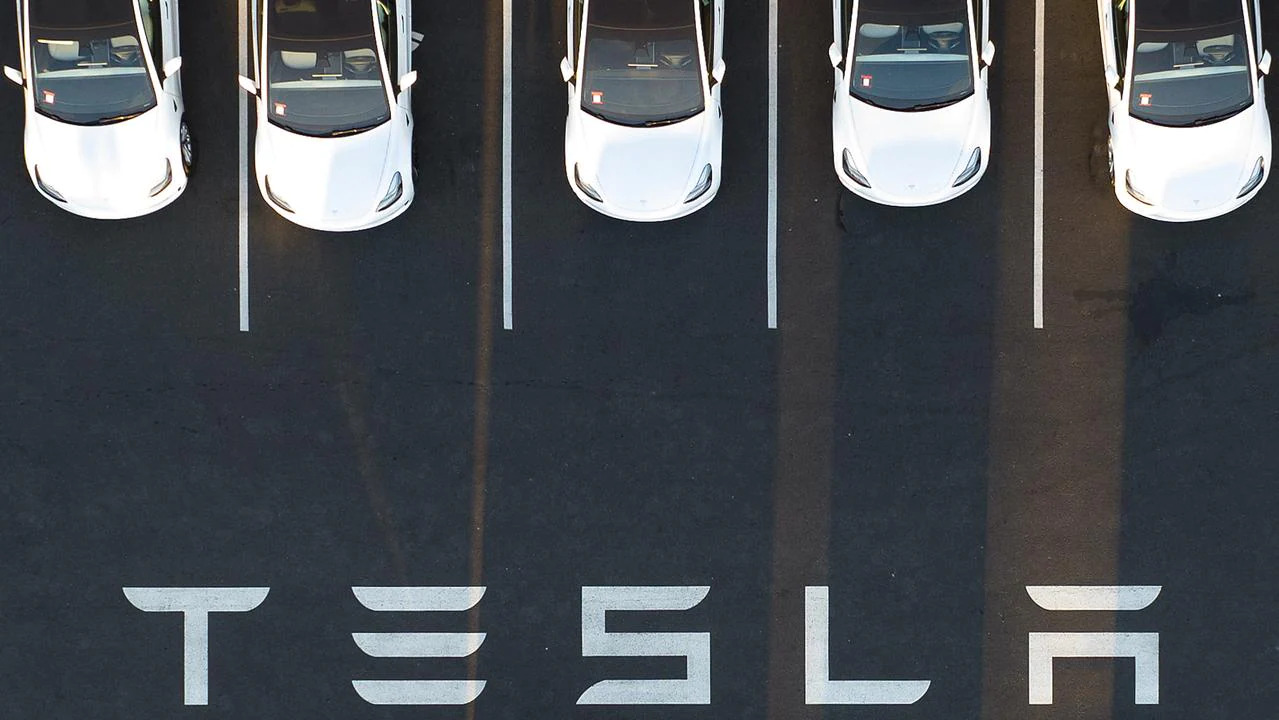 Tesla sắp hết thời mua may bán đắt?