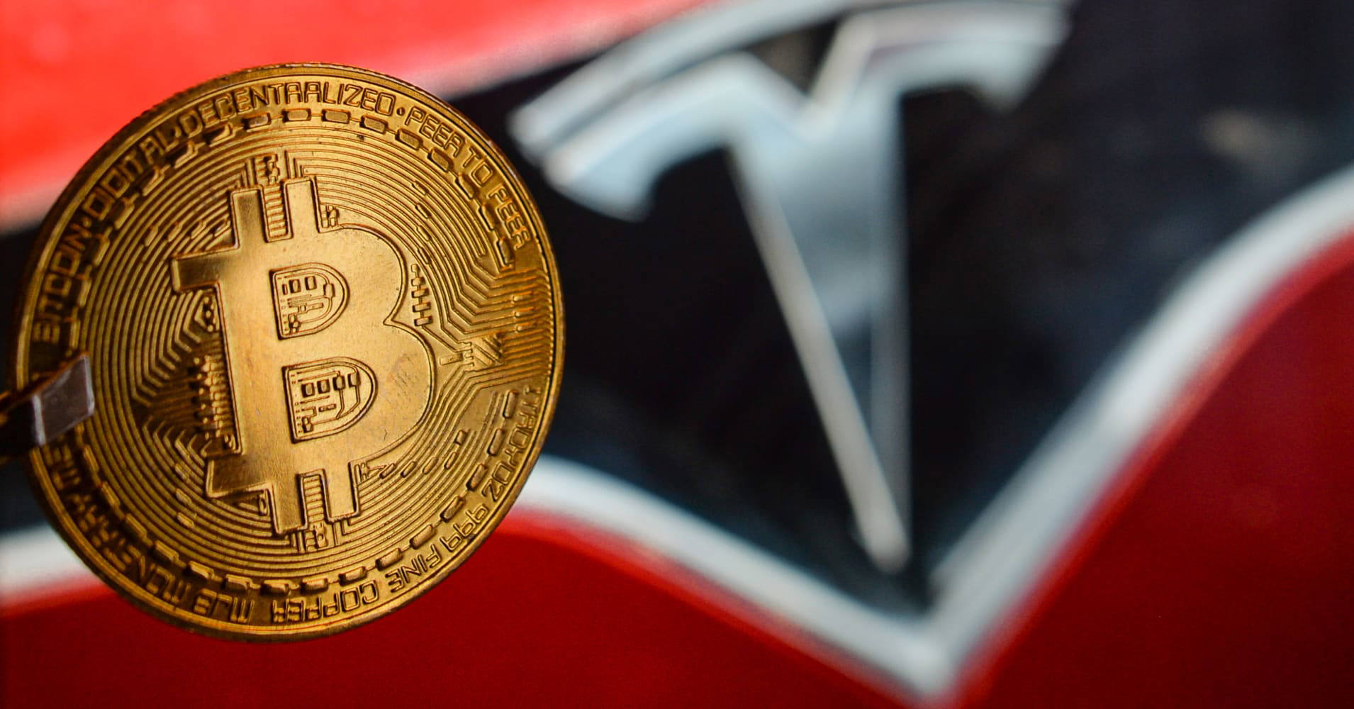 Tesla "bán vội" 75% tổng bitcoin nắm giữ sau 1 năm ca tụng "tiềm năng dài hạn" của tiền điện tử