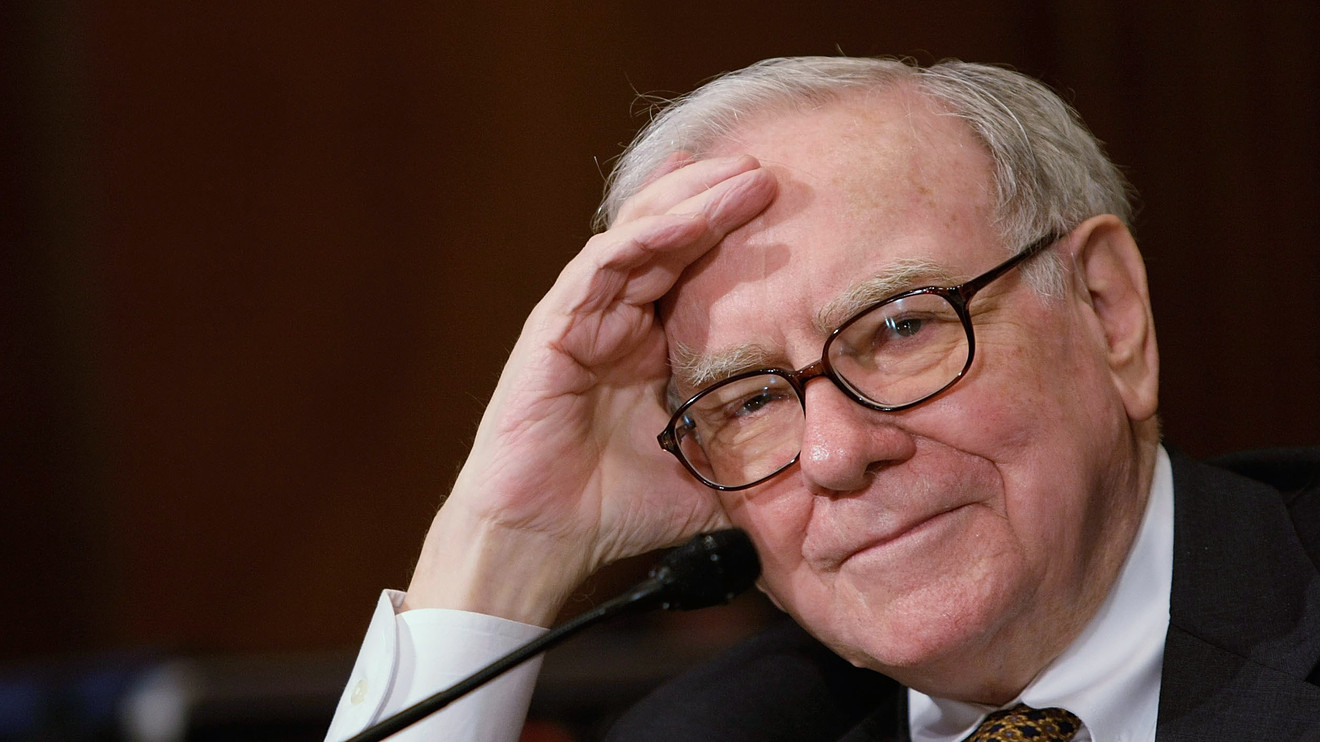 Berkshire Hathaway sụt giá theo thị trường gấu nhưng cổ đông của công ty lại có thể kiếm lời bằng cách này