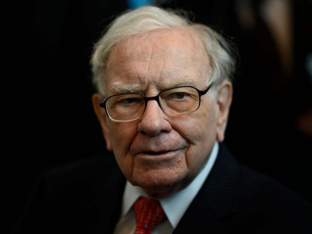 Apple, Amazon, Mastercard: 3 cổ phiếu Warren Buffett đang mời gọi nhà đầu tư ‘chốt đơn xuống tiền’ sau khi giảm 15% đến 36%