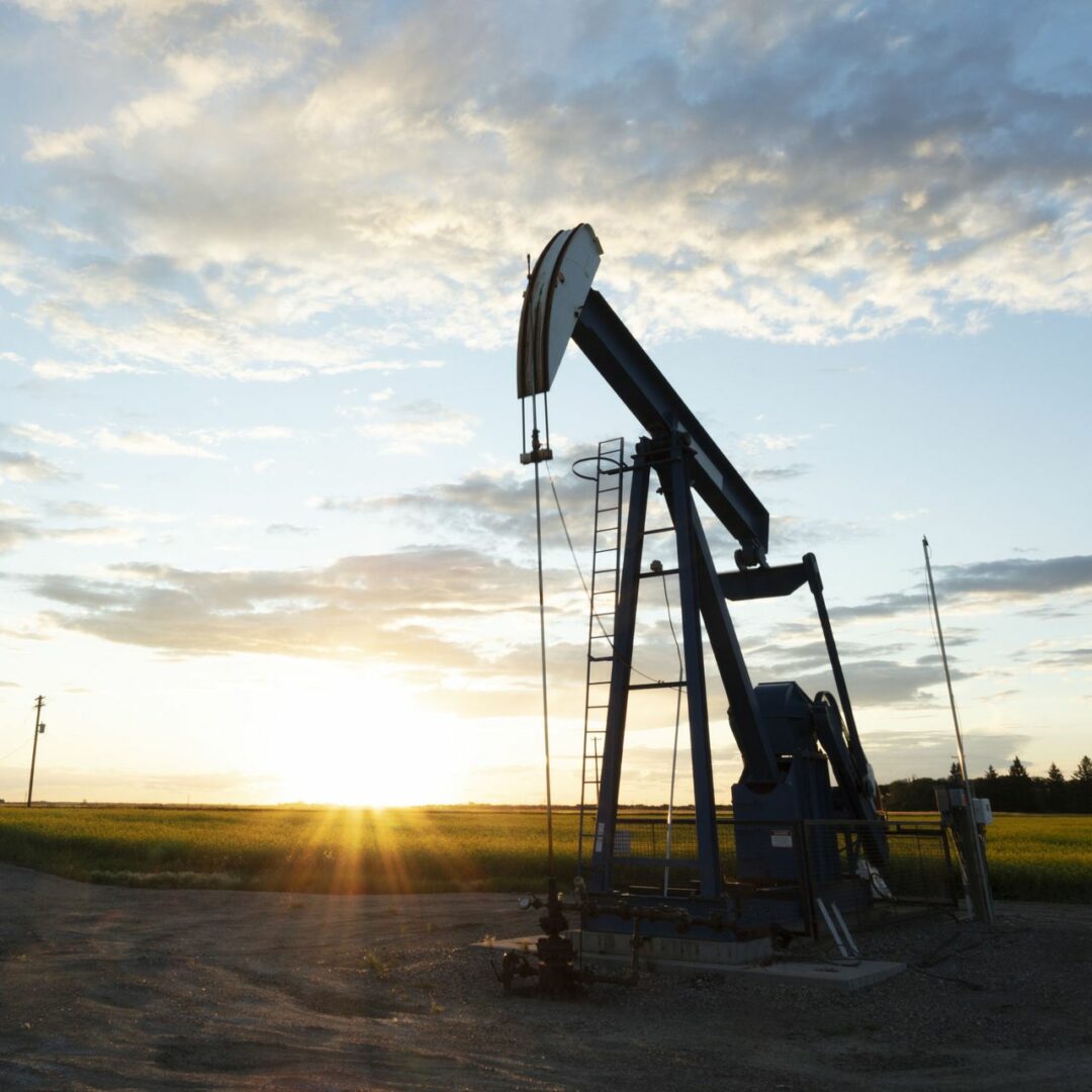 Cổ phiếu dầu mỏ ExxonMobil: tăng hơn 40% trong năm qua, cổ tức ổn định