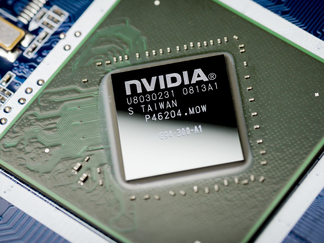 Cổ phiếu Nvidia: liên tiếp đánh mất các thị trường lớn như Nga và Trung Quốc, bị các công ty đầu tư cắt giảm giá mục tiêu