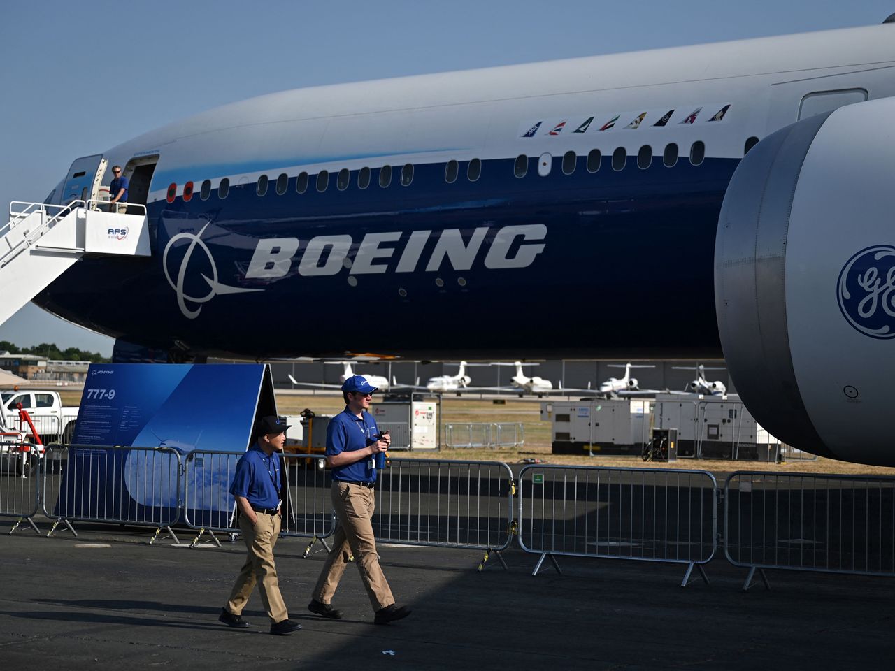 Boeing BCTC hôm nay – nhà đầu tư nhẹ nhõm vì ít biến động