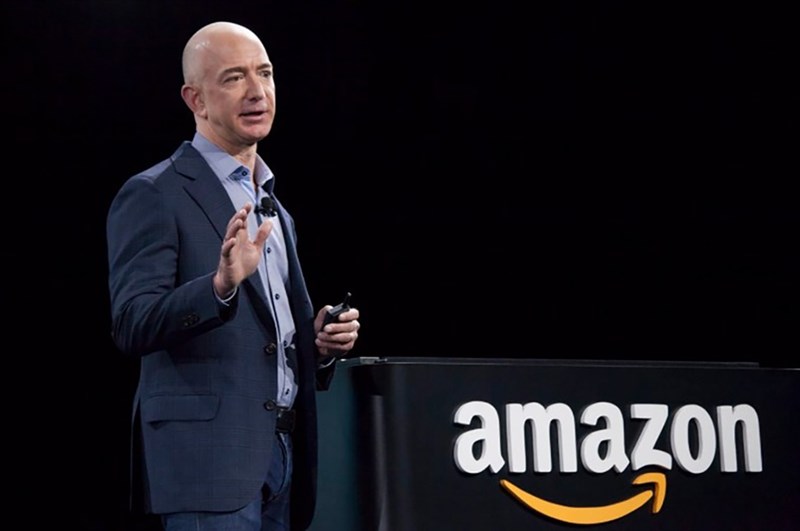 Jeff Bezos đang lèo lái Amazon theo hướng đi mới