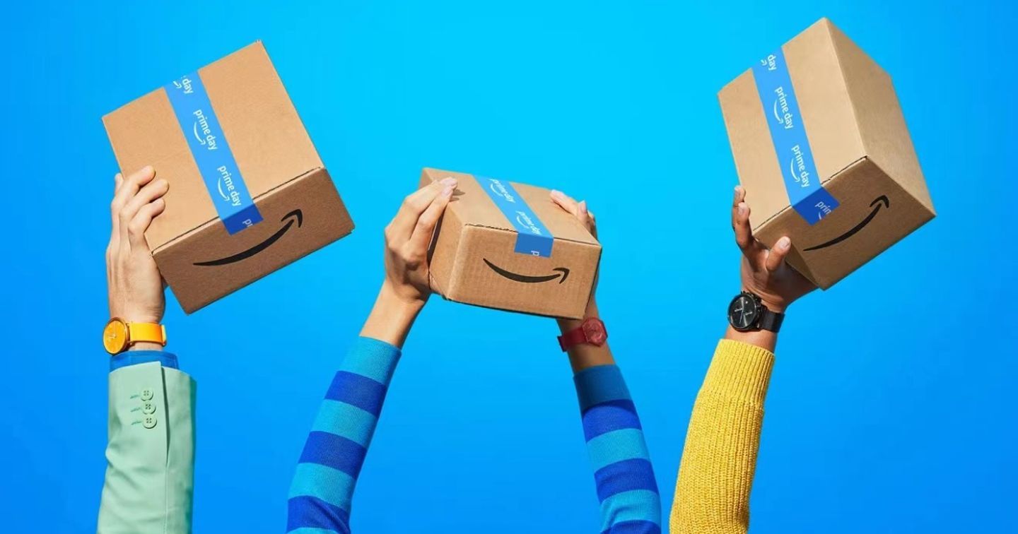 Amazon kiện hàng nghìn quản trị viên facebook vì đánh giá sản phẩm "pha ke"