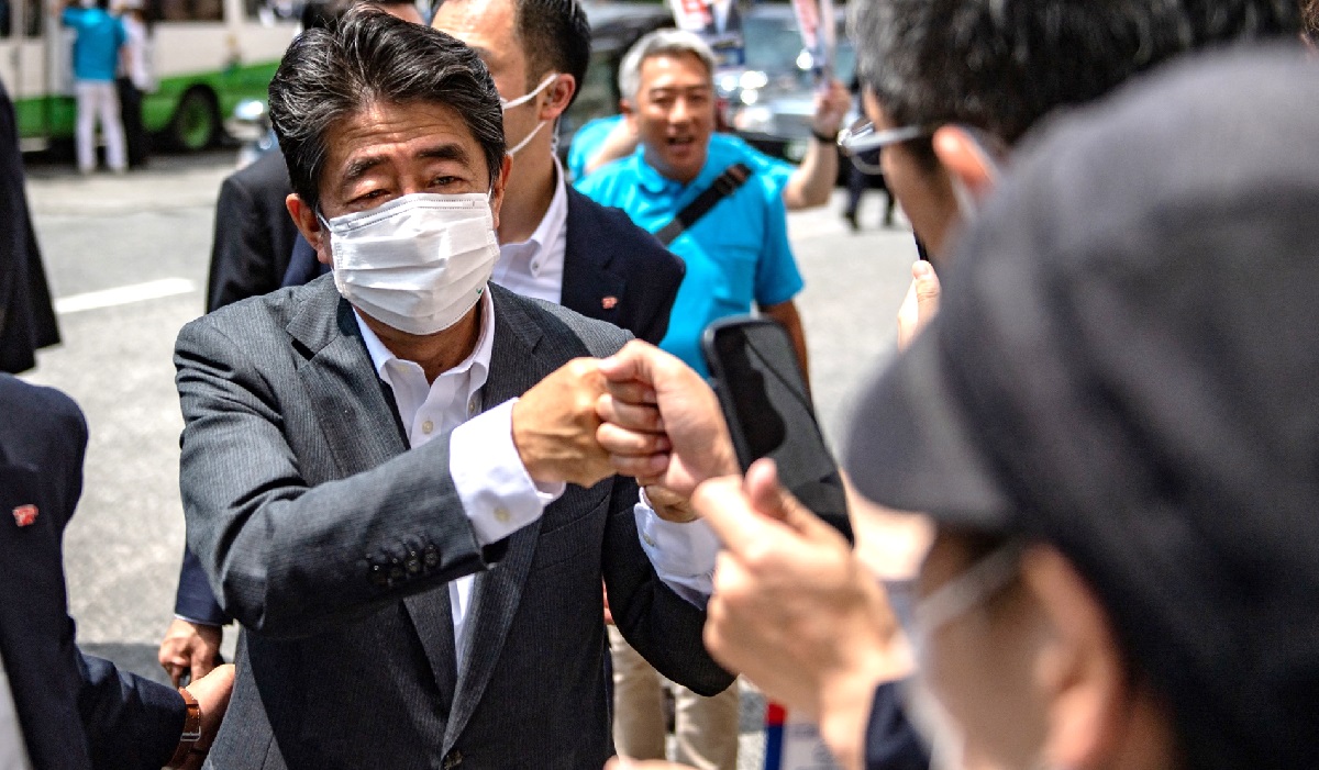 NÓNG: Nhật Bản rúng động vì cựu Thủ tướng Shinzo Abe bị mưu sát